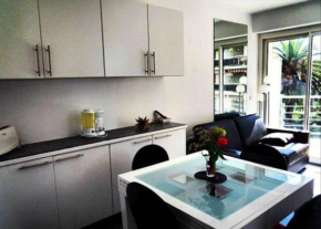 Studio avec vue sur la mer et terrasse amenagee a Juan les Pins